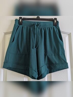 LuLaRoe Jessica High-Waist Drawstring Pocket Shorts - Forest Green